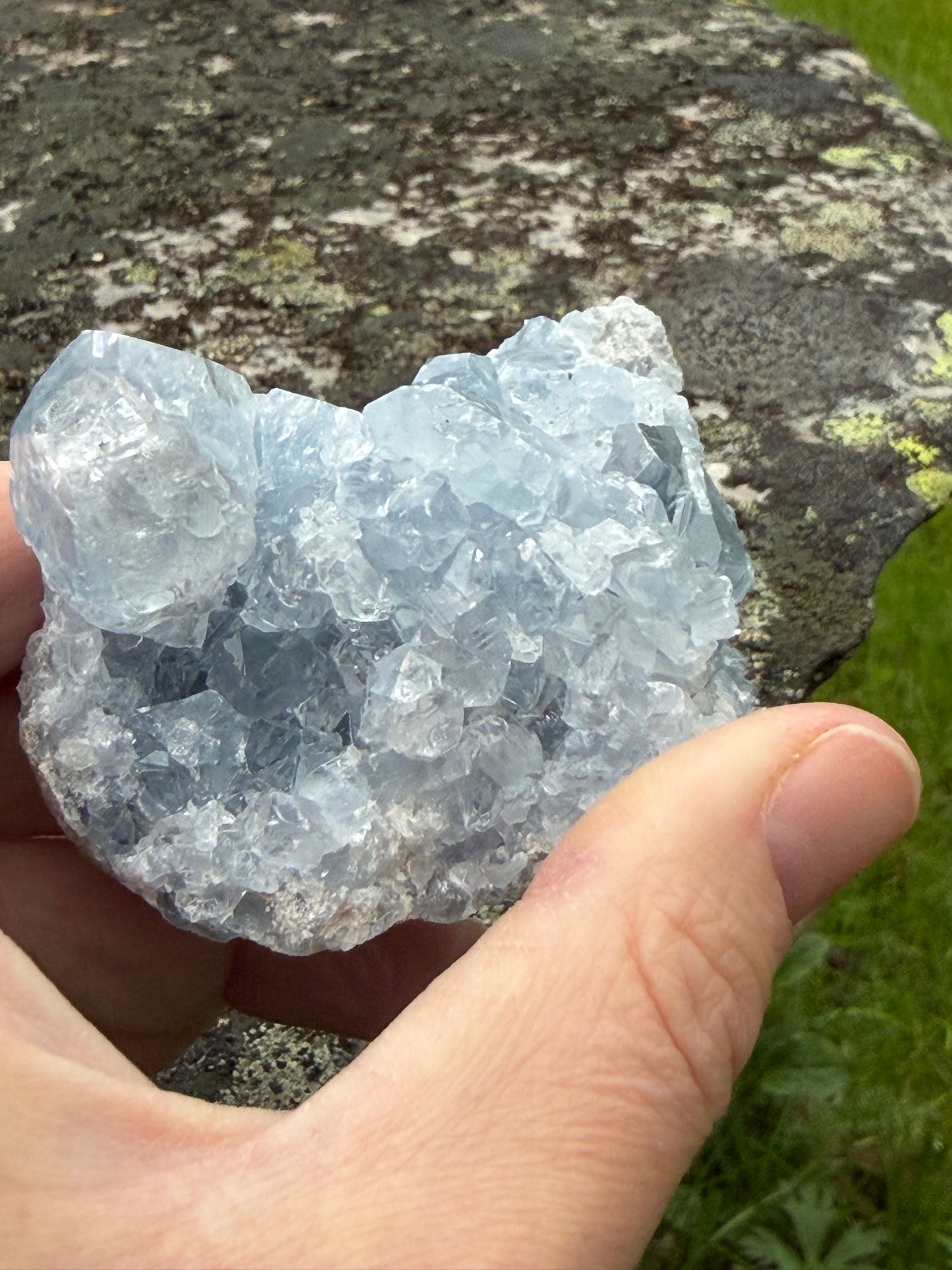 Blå celestinklynge – A-kvalitet ✨💙 245 gram